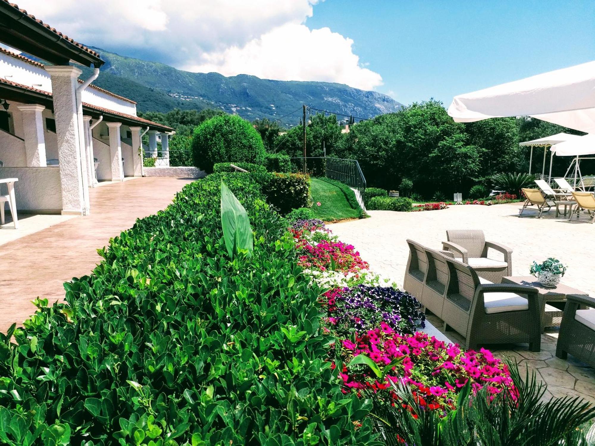 Summer Wine Friendly Resort Ypsos Exteriör bild