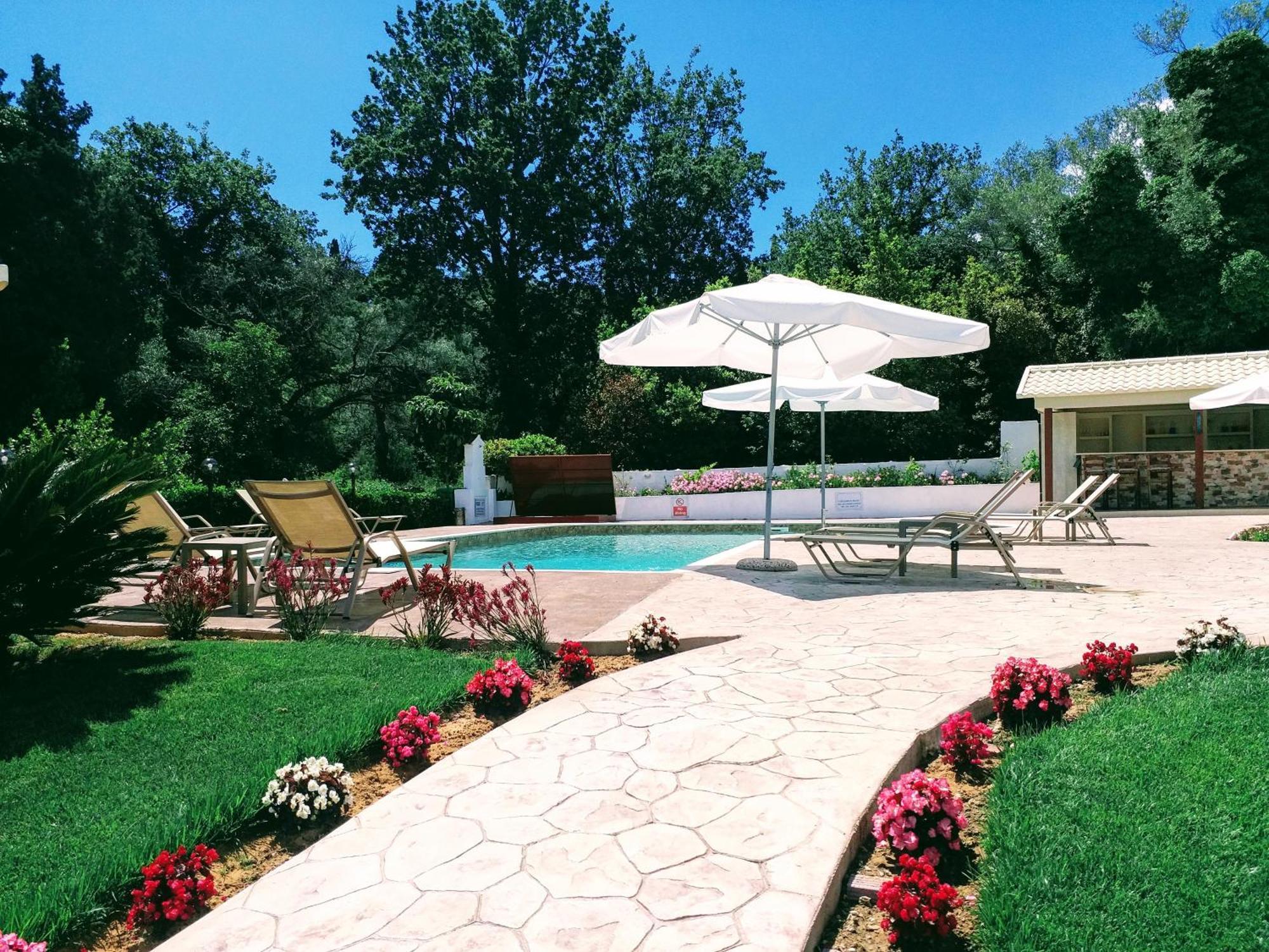 Summer Wine Friendly Resort Ypsos Exteriör bild
